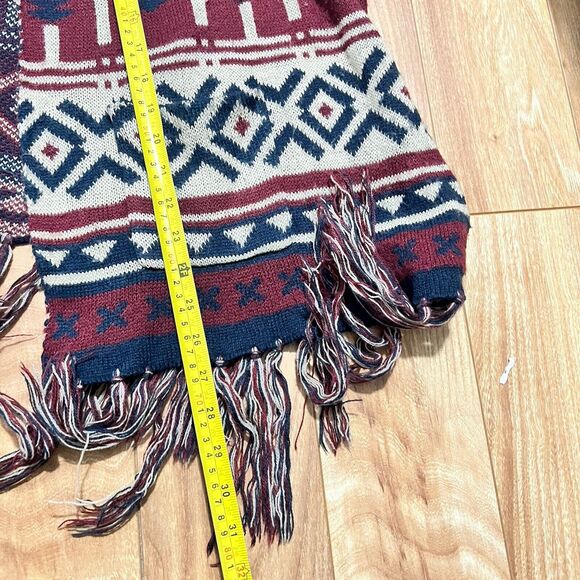 Love Tree Aztec Native Geometric Print Open Cardigan Burgundy Fringe One Size - Picture 4 of 4
